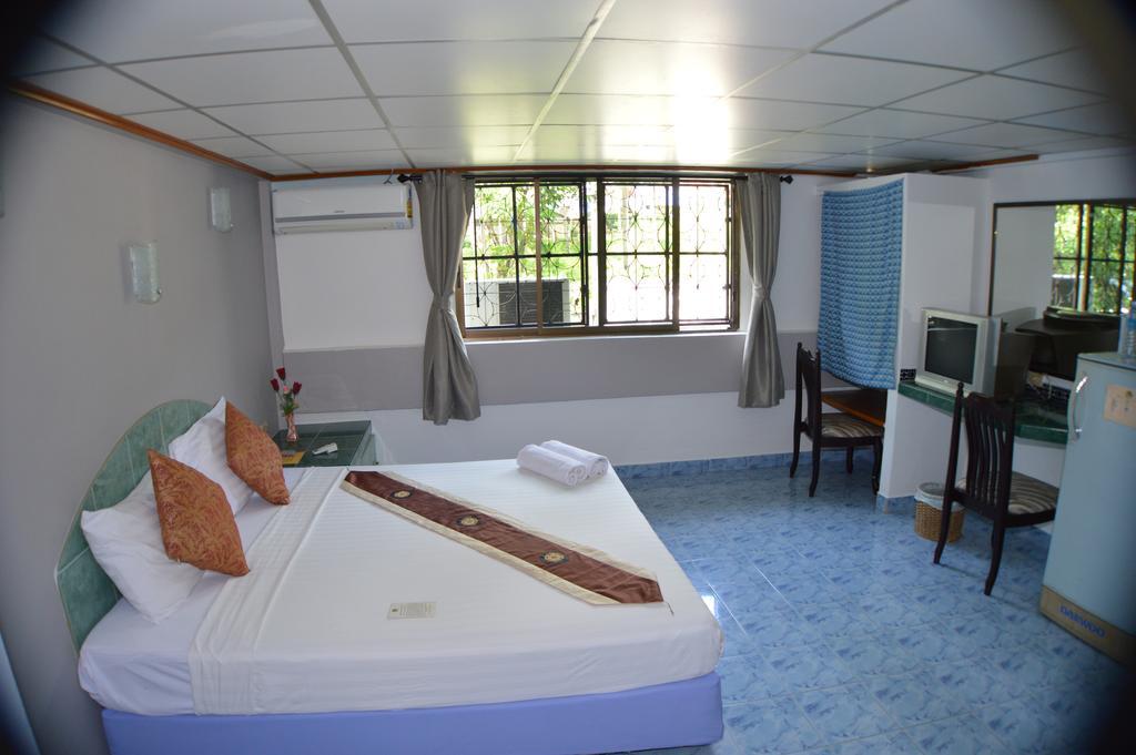 Seabreeze Inn Карон Номер фото